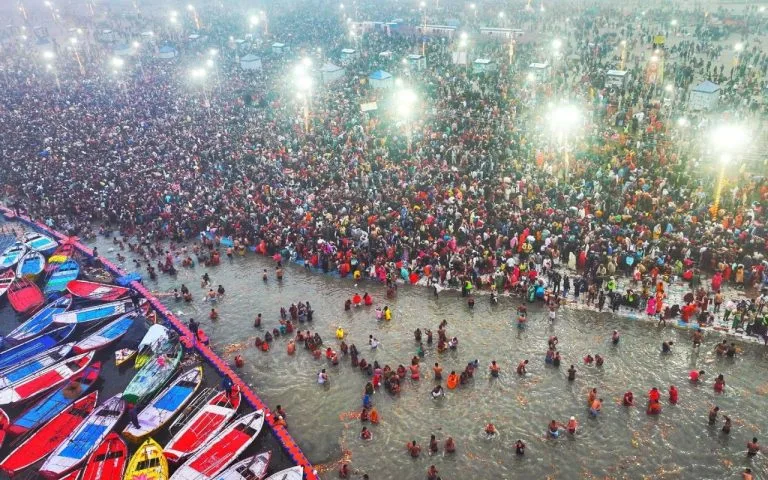 महाकुंभ - एक अद्भुत आध्यात्मिक अनुभव