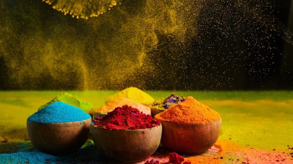 Holi aur Holika Dahan 2025: Date, Muhurat, Rituals, Significance aur Celebration Guide